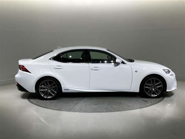 IS300h Fスポーツ