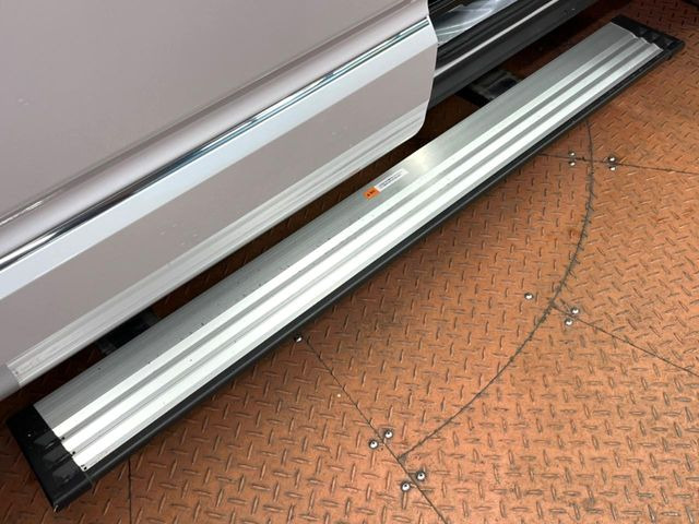 �y�d���T�C�h�X�e�b�v�z�ԍ��̍������Ԃł��A���ꂪ����Ώ��������q�l�̏��~����y�X��X���C�h�h�A�ƘA�����č쓮����ׁA�ς킵������͕s�v�ł�!