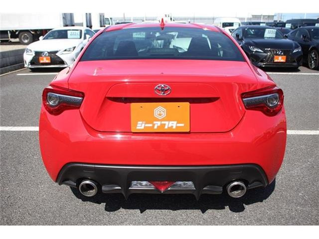 ���Ǝҗl�ւ̔̔��͂��f�肳���Ă��������܂��B �Ԍ������ԗ��̏ꍇ�́A�Ԍ����擾�������x�������z�ŕ\�����Ă���܂��B