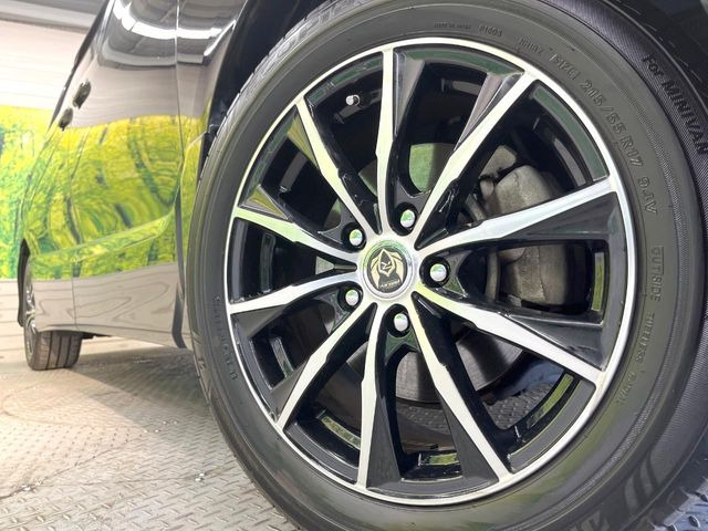 �y�A���~�z�C�[���z�O�ςɃ}�b�`�����A���~�z�C�[���𑕒����Ă���܂��B�e��A���~�z�C�[����A�X�^�b�h���X�^�C�����戵�����Ă���܂��B���񂲑��k����������