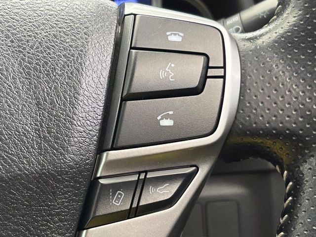 �y�v���N���b�V���Z�[�t�e�B�z�O���̎ԗ��������m���A�Փ˂������Ȏ��͌x��Œ��ӂ𑣂��A�u���[�L�𓥂ޗ͂��T�|�[�g�B�u���[�L�𓥂߂Ȃ������ꍇ�͏Փ˔�Q�y���u���[�L���쓮�A�Փˉ�����T�|�[�g���܂��B