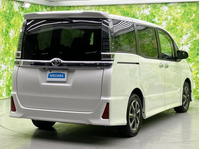 ヴォクシー2.0 ZS 煌II