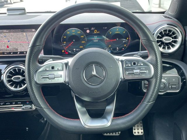 ���n���h�����̃X�������Ȃ��A���ꂢ�ȏ�Ԃ��ێ����Ă���܂��B�e�X�C�b�`���̓�����m�F�ς݂ł��B