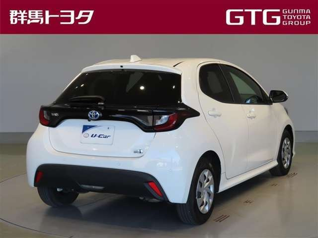 ヤリス1.5 ハイブリッド X