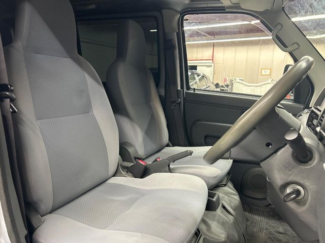 �^�]�ȃV�[�g���͎g�p�������Ȃ��A�ǍD�ȏ�ԂƂȂ��Ă��܂��B���J�Ɏg���Ă������Ƃ��悭�킩��܂��ˁB