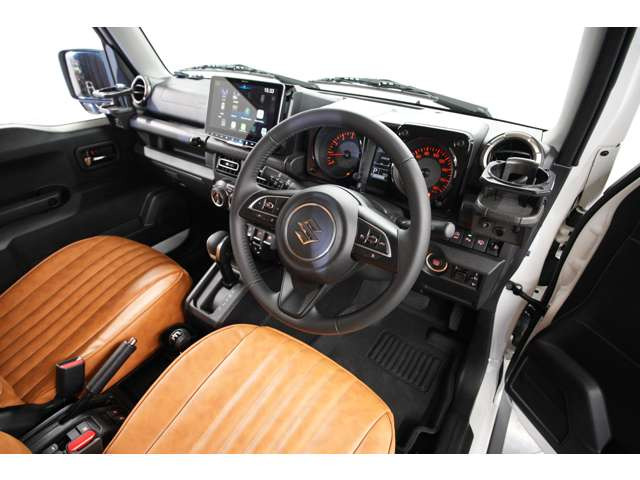 �f���A���J�����T�|�[�g�u���[�L���ڂň��S�����m�ہB�Փ˔�Q�y���u���[�L�Ȃǐ�i����������̉^�]���T�|�[�g���܂��B