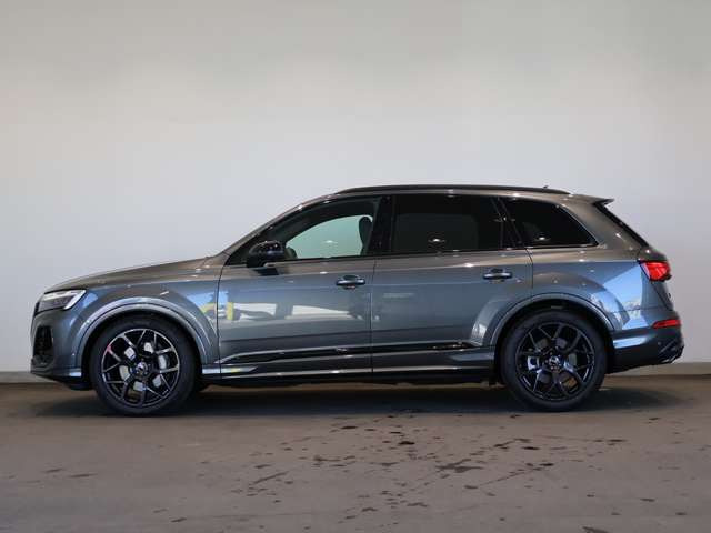 Q750 TDI クワトロ Sライン ディーゼル 4WD