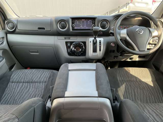 NV350キャラバン2.0 プレミアムGX ロング アーバンクロム