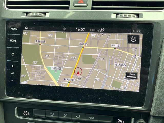 �������i�r:��̊��̂���i�r�́A����������ԓ������o���Ă���܂��B�I�[�f�B�I�@�\���[�����Ă���܂��̂ŁA�^�]�����y���߂܂���