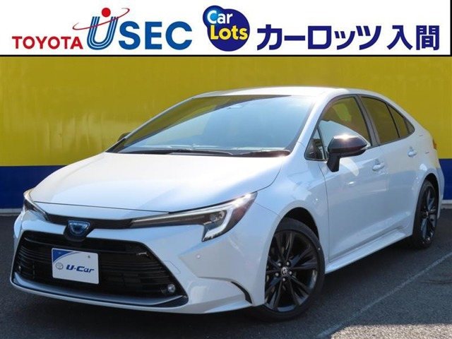 カローラ1.8 ハイブリッド W×B E-Four 4WD