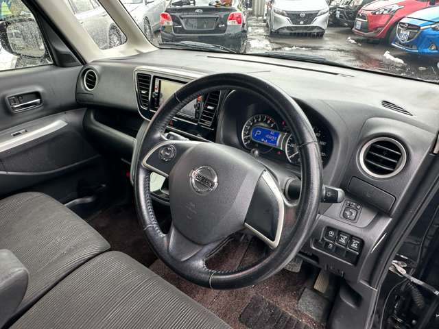 �i�r�������A�[���������y�E�f���������y���݂��������B