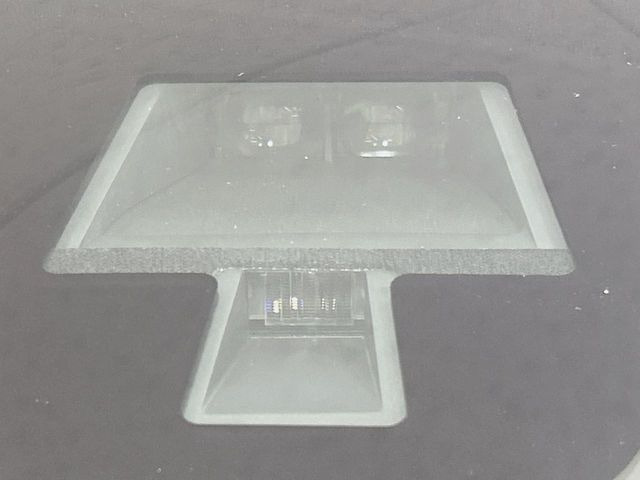 �y�X�}�[�g�V�e�B�u���[�L�T�|�[�g�z�ᑬ���s���ɑO���̎ԗ�����F�����A�Փ˂������Ȏ��͌x��ƃu���[�L�ŏՓˉ���Ɣ�Q�y�����A�V�X�g�B�����S�Ƀh���C�u�����y���݂��������܂��B