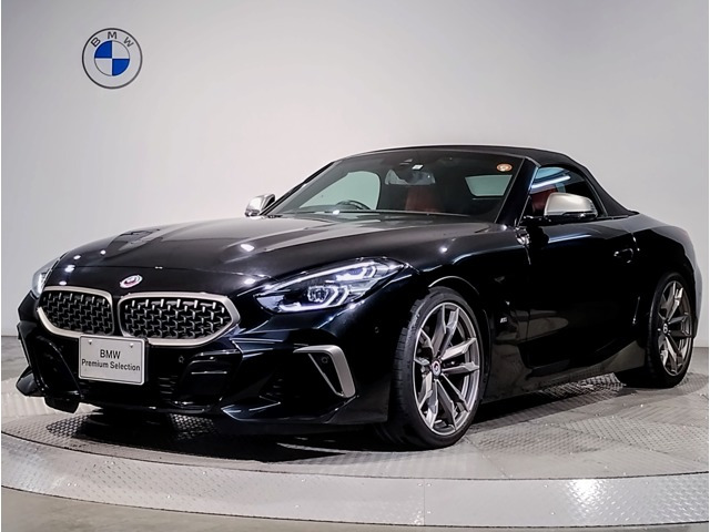 Z4M40i