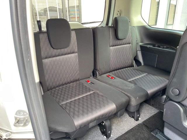 3��ڃV�[�g�͂�������ԗǍD����l�ł��������ƍ����Ē����܂��̂ŁA��l���ł̂��o���������N���N�ł��􂲉Ƒ��ŁA�C�̒m�ꂽ���ԂŁA�h���C�u�ɍs���̂��y���݂ł��ˁ�