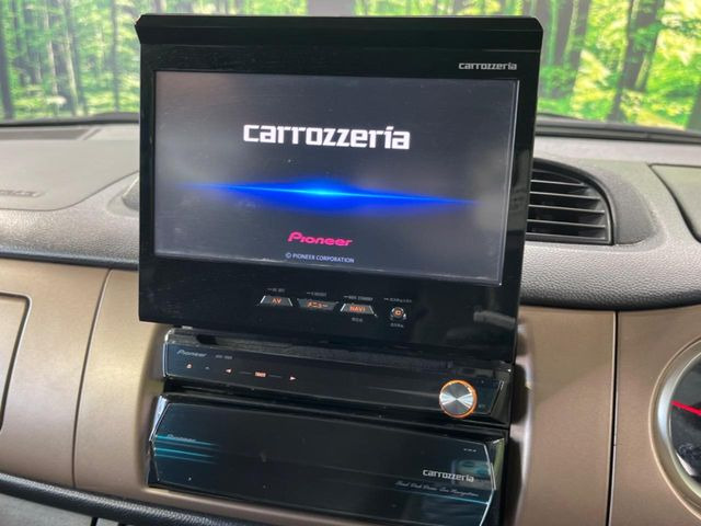 �y�i�r�Q�[�V�����z�g���₷���i�r�ŖړI�n�܂ł�������ē����Ă���܂��B�e��I�[�f�B�I�Đ��@�\���[�����Ă���A���Ԃ̉^�]������Ɋy�����Ȃ�܂�!!