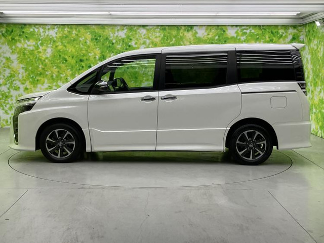 ヴォクシー2.0 ZS 煌II