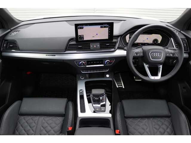 Q5スポーツバックSライン ダイナミック エディション ディーゼル 4WD