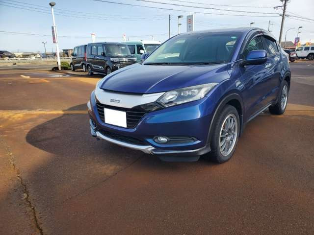 ヴェゼル1.5 ハイブリッド X 4WD