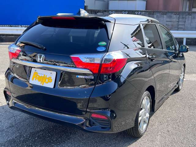 ���X�́A���Ѓu�����h�G�A���wRUIMF�x���쐬���Ă���A�v���E�X�E�v���E�X&alpha;�̃R���v���[�g�J�[��̔����Ă���܂�!!�����̎G����C�x���g�ŏЉ��Ă��܂����