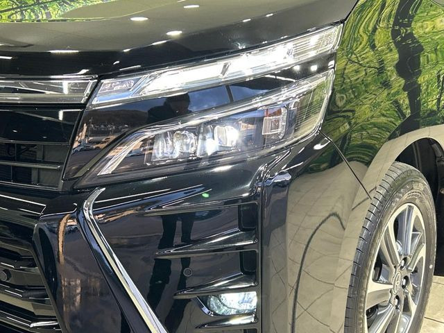 �yLED�w�b�h���C�g�z���V����ԑ��s�����ǍD�Ȏ��E���m�ۂ����S���ĉ^�]�ł��鍂�P�xLED�w�b�h���C�g�𑕔�!�_�����x�������A����d�͂��}�����Ă��܂��B