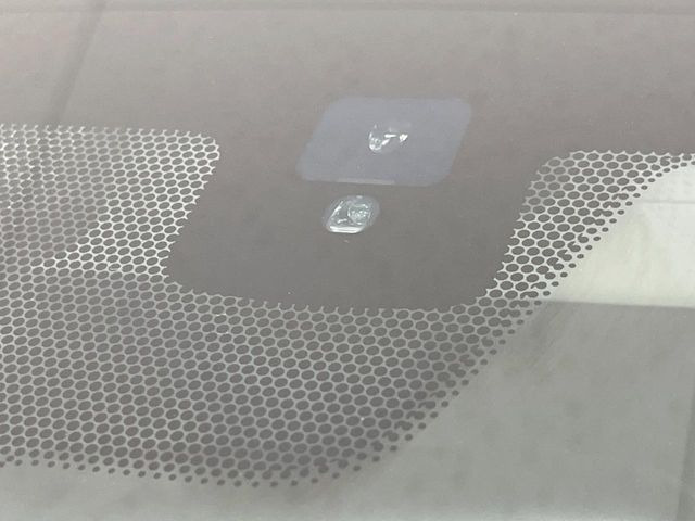 �y�A�C�T�C�gVer3�z�O���̎ԗ��������m���A�Փ˂������Ȏ��͌x��Œ��ӂ𑣂��A�u���[�L�𓥂ޗ͂��T�|�[�g�B�u���[�L�𓥂߂Ȃ������ꍇ�͏Փ˔�Q�y���u���[�L���쓮�A�Փˉ�����T�|�[�g���܂��B