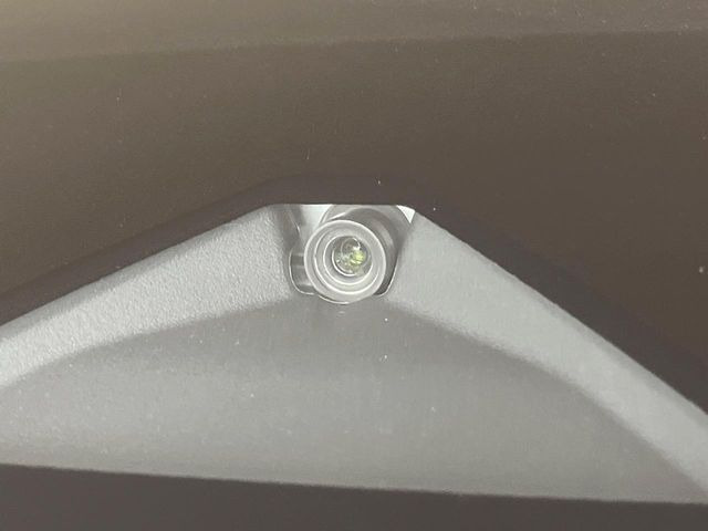 �yi-ACTIVESENSE�z���s���ɑO���̎ԗ�����F�����A�Փ˂������Ȏ��͌x��ƃu���[�L�ŏՓˉ���Ɣ�Q�y�����A�V�X�g�B�����S�Ƀh���C�u�����y���݂��������܂��B