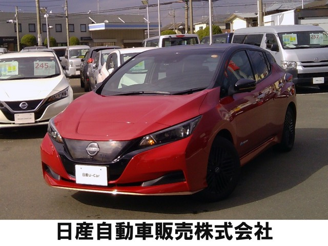 リーフX Vセレクション 90周年記念車