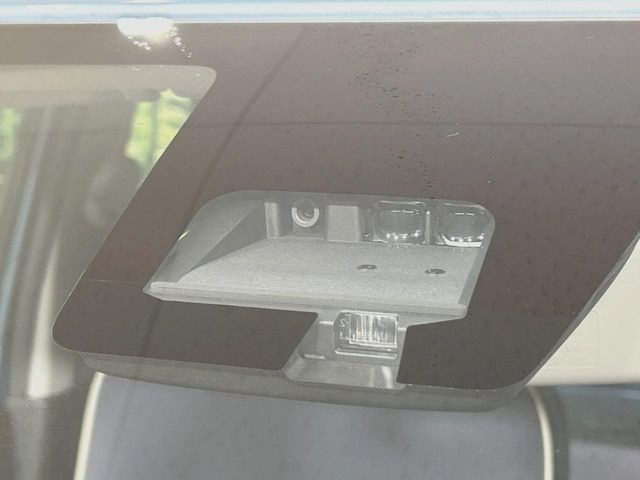 �y�X�Y�L �Z�[�t�e�B�T�|�[�g�z���s���ɑO���̎ԗ�����F�����A�Փ˂������Ȏ��͌x��ƃu���[�L�ŏՓˉ���Ɣ�Q�y�����A�V�X�g�B�����S�Ƀh���C�u�����y���݂��������܂��B