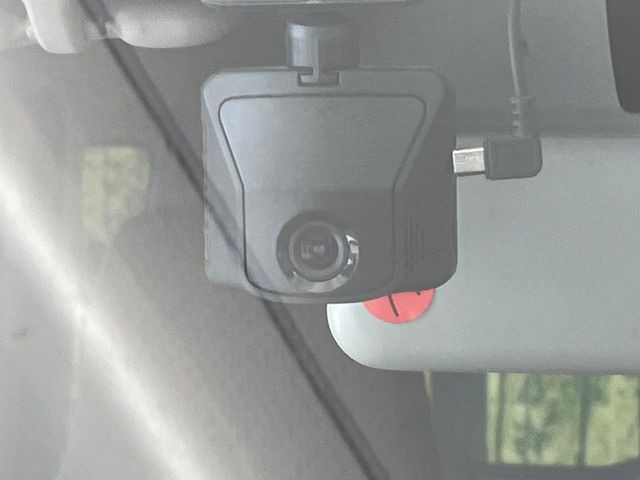 �y�h���C�u���R�[�_�[�z�h���C�u���R�[�_�[����!���s���͂������A������^�]�⎖�̂ɑ��������ہA�f���ŋL�^���A����̃��X�N�ɔ����܂��B���L�^�pSD�J�[�h�͂��q�l�����g�ł��������������K�v������܂��B