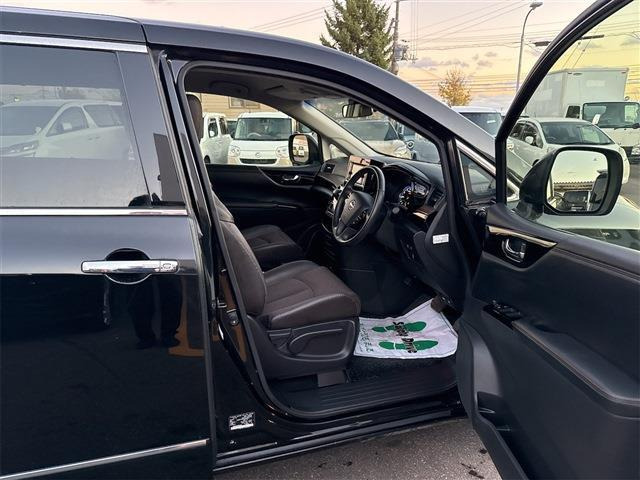 ���X�ł͊F�l�Ɉ��S���Ă��Ԃ��^�]���Ă����������߂̎����ԕی��ւ̉�����JAF�ւ̉����������Ȃ��܂��̂ł���]�̕��͂��C�y�ɂ����k������!