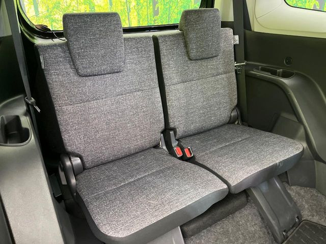 3��ڃV�[�g�͂�������ԗǍD����l�ł��������ƍ����Ē����܂��̂ŁA��l���ł̂��o���������N���N�ł��􂲉Ƒ��ŁA�C�̒m�ꂽ���ԂŁA�h���C�u�ɍs���̂��y���݂ł��ˁ�