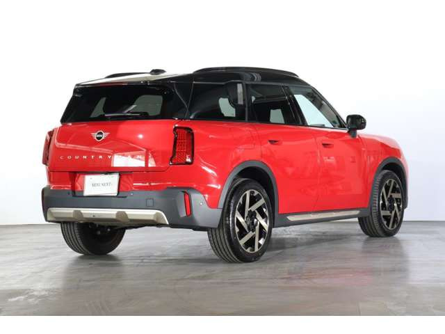 ミニカントリーマンD DCT ディーゼル