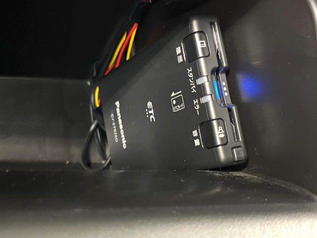 【ETC】高速道路の料金所をストレスなく通過!話題のスポットやサービスエリアに多い「スマートIC」利用時は必須のアイテムです。当店でセットアップを実施、ご納車当日からすぐにご利用いただけます!