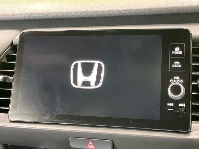 �y���[�J�[�����i�r�z�C���e���A�ɗn�����ރX�^�C���b�V���ȁu��p�݌v�v���[�J�[�i�r�𑕔��􎋔F���⑀�쐫�ȂǊ�{���\�ɂ��D��A���㎿�ȃJ�[���C�t�����y���݂��������܂��B