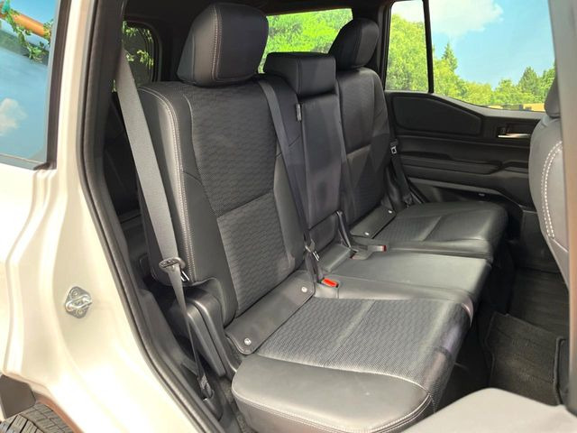 �L�X�Ƃ���2��ڃV�[�g�͋��Z���������A���S�n�����K!�F�B��Ƒ��Ƃ̂��o�����ɂ҂�����ł��B�x�r�[�V�[�g��`���C���h�V�[�g�g�p�������K�ɂ��߂�������������\���ȋ�Ԃ��m�ۂ��Ă��܂��B