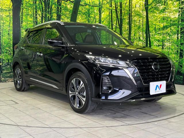 高透明度のガラス皮膜で撥水はもちろん、上質なツヤ・光沢を実現。紫外線や酸性雨から大切な愛車を保護し、色あせ・劣化を防止。「弾スプラッシュコート」、「弾プリミッサコート」からお選びいただけます。