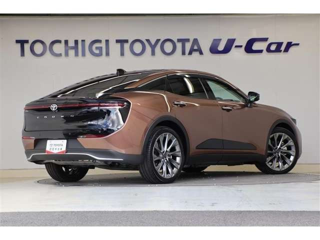 クラウンクロスオーバー2.5 Z E-Four 4WD