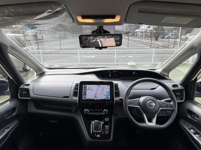 セレナ1.2 e-POWER ハイウェイスターV