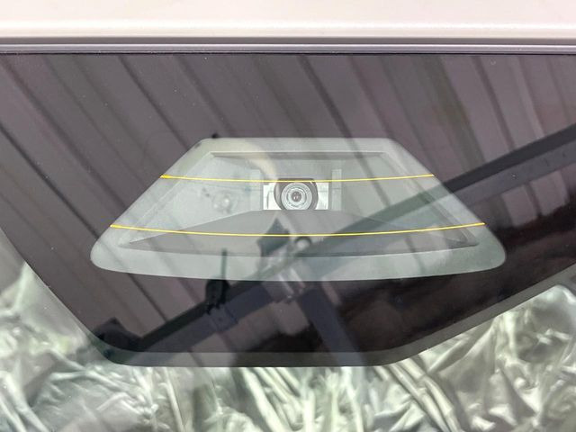 �y�X�Y�L �Z�[�t�e�B�T�|�[�g�z���s���ɑO���̎ԗ�����F�����A�Փ˂������Ȏ��͌x��ƃu���[�L�ŏՓˉ���Ɣ�Q�y�����A�V�X�g�B�����S�Ƀh���C�u�����y���݂��������܂��B