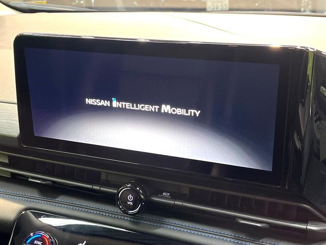 セレナ1.4 e-POWER AUTECH