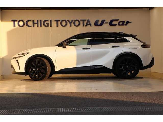 クラウンスポーツ2.5 Z E-Four 4WD