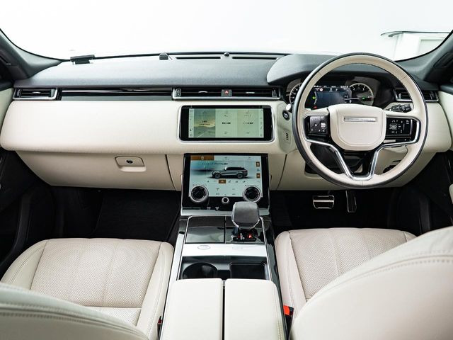 レンジローバーヴェラールRダイナミック S 2.0L D200 ディーゼル 4WD