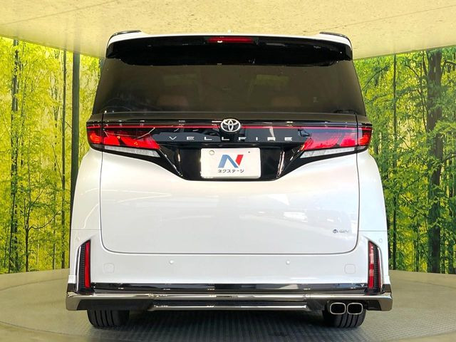 安心の最長10年・走行無制限保証(有償)をご用意。保証内容も充実はもちろん、無料点検&オイル交換や、年中無休の全国・24時間ロードサービスも付帯されておりますのでご安心下さい。