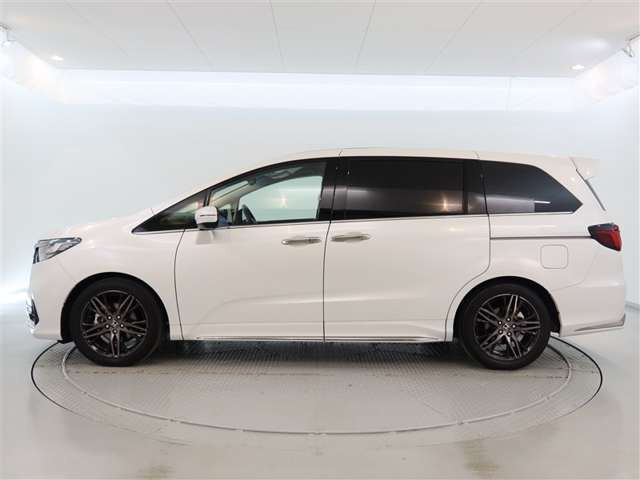 オデッセイ2.0 e:HEV アブソルート EX