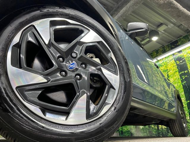 �y����18�C���`�A���~�z�C�[���z�O�ςɃ}�b�`���������A���~�z�C�[���𑕒����Ă���܂��B�e��ЊO�A���~�z�C�[����A�X�^�b�h���X�^�C�����戵�����Ă���܂��B���񂲑��k����������