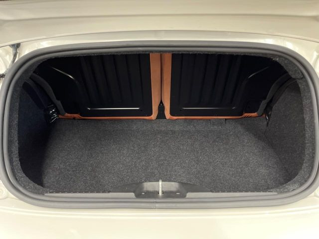 ���g�����N���[��:����L������e�X�y�[�X!���ꂾ���̍L��������΂��������⃌�W���[�Ȃǂɂ��œK�ł�!�g�p�������Ȃ����ꂢ�ȏ�Ԃ��ێ����Ă���܂��B