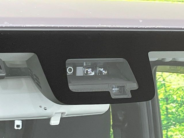 【スズキ セーフティサポート】走行中に前方の車両等を認識し、衝突しそうな時は警報とブレーキで衝突回避と被害軽減をアシスト。より安全にドライブをお楽しみいただけます。