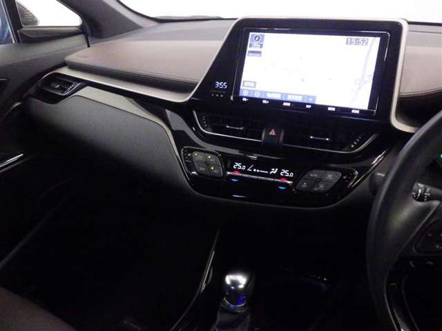 C-HRハイブリッド 1.8 G