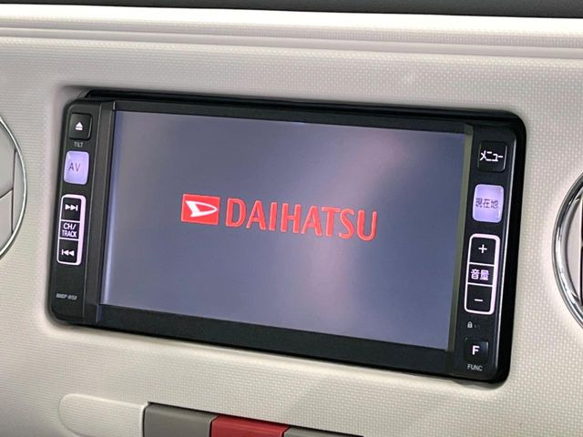 �y�����i�r�z�l�C�̏����i�r�𑕔��B�I�[�f�B�I�@�\���[�����Ă���ABluetooth�ڑ�����΂������̃X�}�z��MP3�v���C���[�̉��y���Đ��\!�����̉^�]������Ɋy�����Ȃ�܂�!!