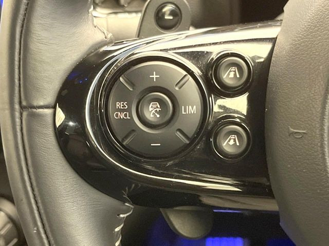 �����[�_�[�N���[�Y�R���g���[��:�O�̎ԂƂ̎Ԋԋ��������ɂƂ�A��葬�x�Ŏ������s���Ă���鎟����̃N���[�Y�R���g���[��!��ɍ������H�⎩���Ԑ�p���H�Ŏg�p����֗��ȋ@�\�ł�!